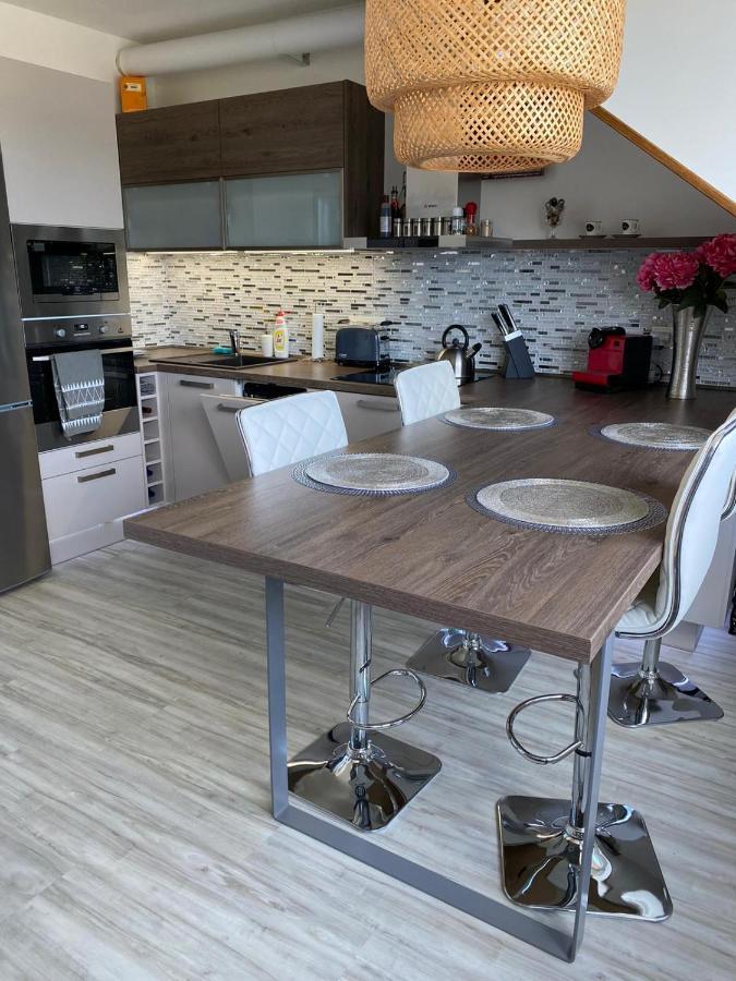 Deluxe Apartman Lisci Kopec Vrchlabí Buitenkant foto