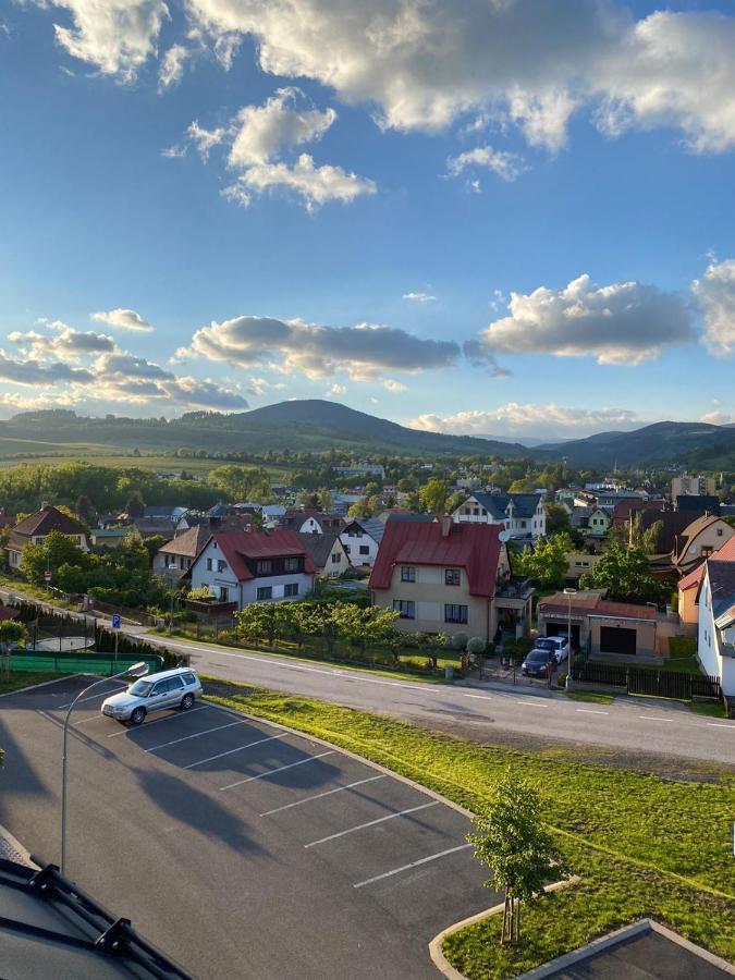 Deluxe Apartman Lisci Kopec Vrchlabí Buitenkant foto